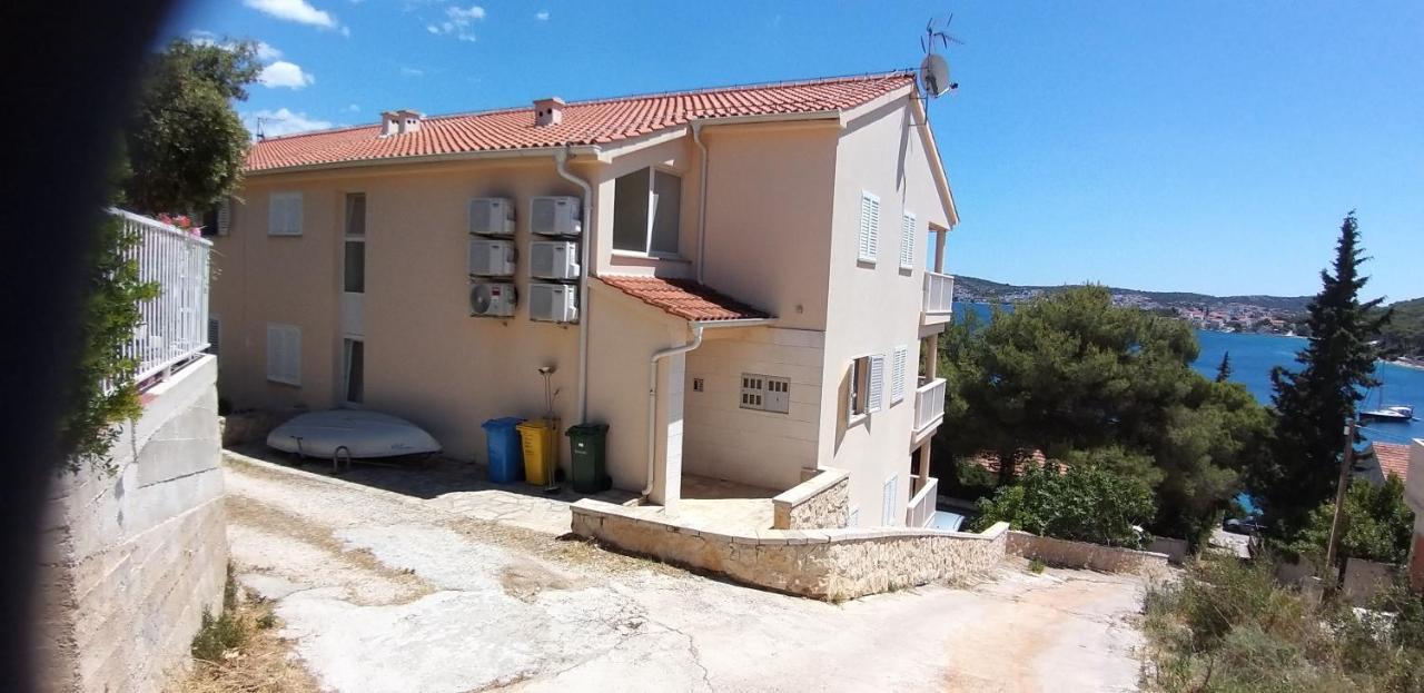 Apartman Slavica Рогозница Экстерьер фото